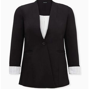*NEW* TORRID BLACK PONTE COLLARLESS BLAZER